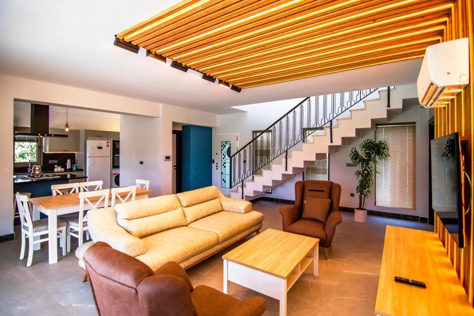 Plaja Yakin Lueks Villa Fethiye